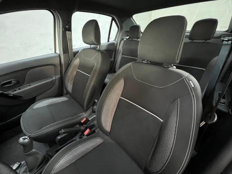 RENAULT Logan 1.0 12V 4P FLEX SCE ZEN, Foto 9