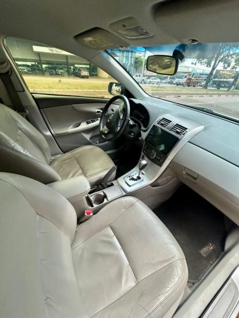 TOYOTA Corolla 2.0 16V 4P FLEX XEI DIRECT SHIFT AUTOMTICO CVT, Foto 7