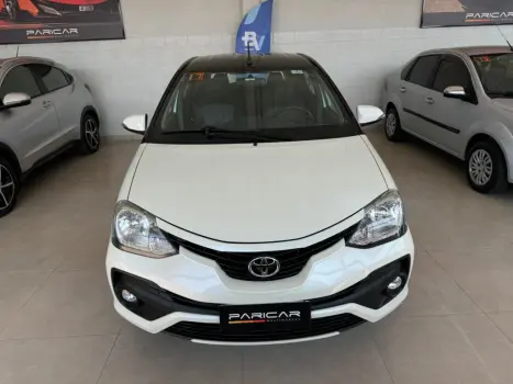 TOYOTA Etios Hatch 1.5 16V 4P FLEX PLATINUM AUTOMTICO, Foto 2