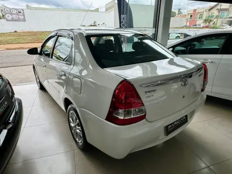 TOYOTA Etios Sedan 1.5 16V 4P FLEX XLS, Foto 6