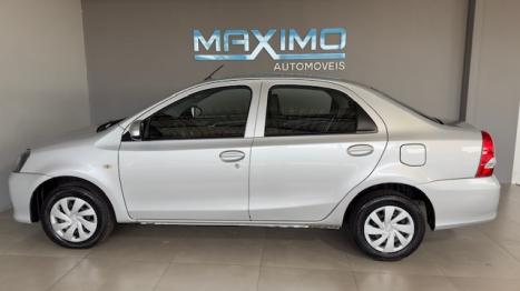 TOYOTA Etios Sedan 1.5 16V 4P FLEX X, Foto 4
