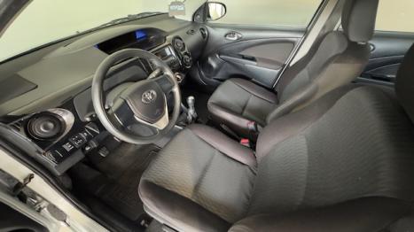 TOYOTA Etios Sedan 1.5 16V 4P FLEX X, Foto 7