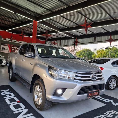 TOYOTA Hilux Caminhonete 2.8 16V 4P SR 4X4 DIESEL CABINE DUPLA AUTOMTICO, Foto 1