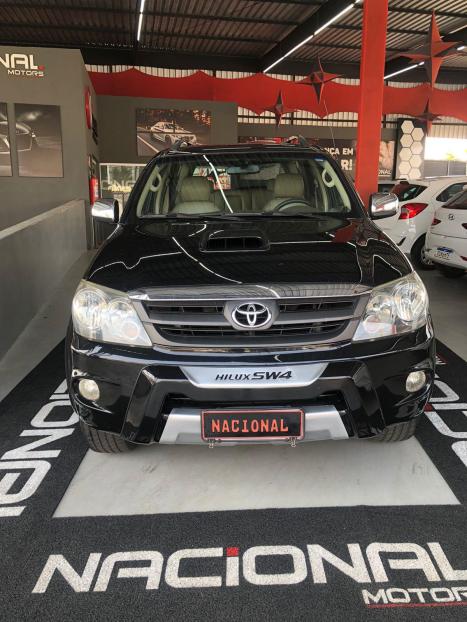 TOYOTA Hilux Caminhonete 3.0 4P 4X4 SRV TURBO DIESEL CABINE DUPLA AUTOMTICO, Foto 6