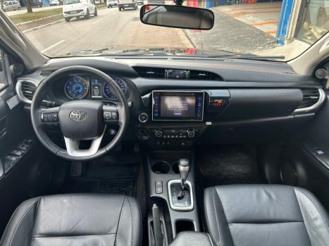 TOYOTA Hilux Caminhonete 2.8 16V 4P SRX DIESEL CABINE DUPLA, Foto 8