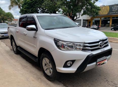 TOYOTA Hilux Caminhonete 2.7 16V 4P SRV FLEX CABINE DUPLA AUTOMTICO, Foto 5