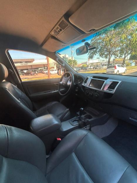 TOYOTA Hilux Caminhonete 2.7 16V 4P SR FLEX CABINE DUPLA AUTOMTICO, Foto 7