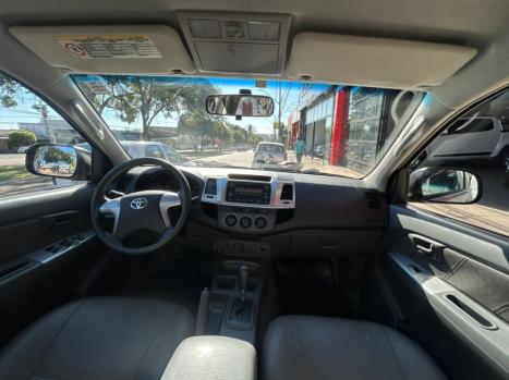 TOYOTA Hilux Caminhonete 2.7 16V 4P SR FLEX CABINE DUPLA AUTOMTICO, Foto 9