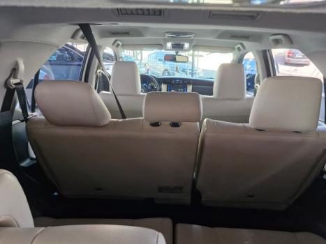 TOYOTA Hilux SW4 2.8 4P SRX 4X4 DIAMOND 7 LUGARES TURBO DIESEL AUTOMTICO, Foto 11