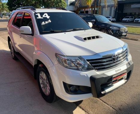 TOYOTA Hilux SW4 3.0 16V 4P SRV 4X4 TURBO DIESEL AUTOMTICO, Foto 5