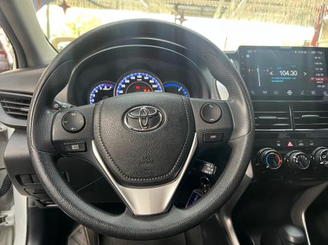 TOYOTA Yaris Hatch 1.5 16V 4P FLEX XL MULTIDRIVE AUTOMTICO CVT, Foto 6