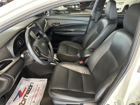 TOYOTA Yaris Hatch 1.5 16V 4P FLEX XLS MULTIDRIVE AUTOMTICO CVT, Foto 9
