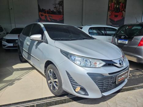 TOYOTA Yaris Hatch 1.3 16V 4P FLEX XL PLUS TECH MULTIDRIVE AUTOMTICO CVT, Foto 3