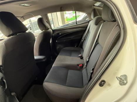 TOYOTA Yaris Sedan 1.5 16V 4P FLEX XL LIVE MULTIDRIVE AUTOMTICO CVT, Foto 10