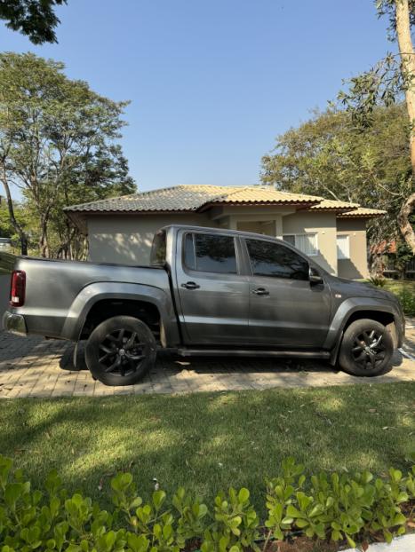 VOLKSWAGEN Amarok 3.0 V6 CABINE DUPLA HIGHLINE 4X4 TURBO INTERCOOLER AUTOMTICO, Foto 18