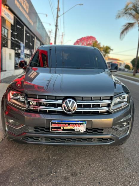 VOLKSWAGEN Amarok 3.0 V6 CABINE DUPLA HIGHLINE 4X4 TURBO INTERCOOLER AUTOMTICO, Foto 2