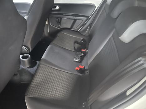VOLKSWAGEN Cross UP 1.0 12V 4P TSI FLEX, Foto 4