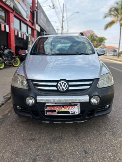 VOLKSWAGEN Crossfox 1.6 4P FLEX, Foto 2