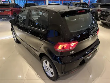 VOLKSWAGEN Fox 1.6 4P COMFORTLINE FLEX, Foto 10