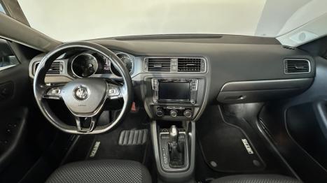VOLKSWAGEN Jetta 1.4 16V 4P TSI CONFORTLINE AUTOMTICO, Foto 6