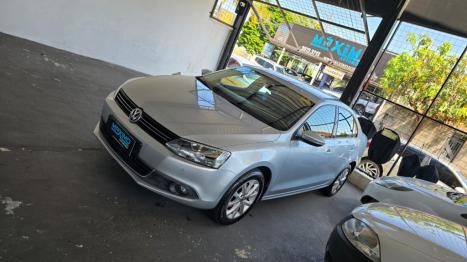 VOLKSWAGEN Jetta 2.0 4P FLEX CONFORTLINE TIPTRONIC AUTOMTICO, Foto 2