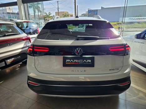 VOLKSWAGEN Nivus 1.0 4P FLEX 200 TSI HIGHLINE TURBO AUTOMTICO, Foto 5