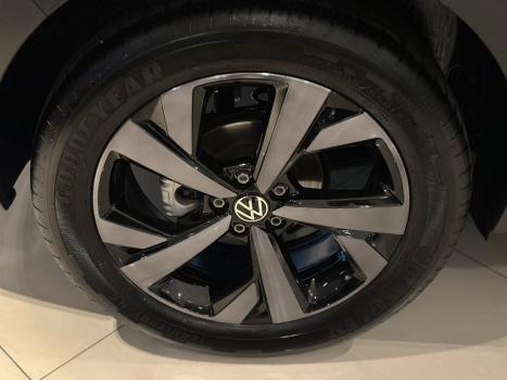 VOLKSWAGEN Nivus 1.0 4P FLEX 200 TSI HIGHLINE TURBO AUTOMTICO, Foto 9