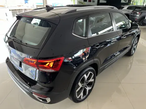 VOLKSWAGEN Taos 1.4 16V 4P FLEX 250 TSI HIGHLINE AUTOMTICO, Foto 7