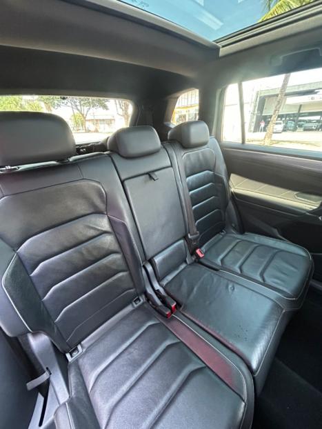 VOLKSWAGEN Tiguan 2.0 300 TSI ALLSPACE R-LINE TURBO AUTOMTICO, Foto 7