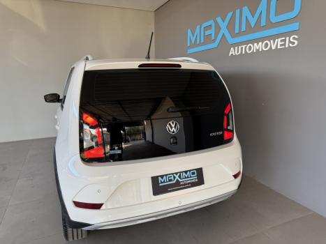 VOLKSWAGEN UP 1.0 4P FLEX 170 TSI XTREME, Foto 4