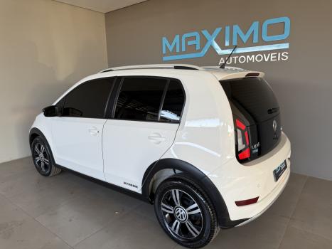VOLKSWAGEN UP 1.0 4P FLEX 170 TSI XTREME, Foto 3