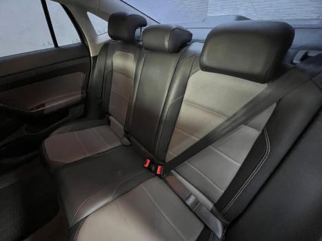 VOLKSWAGEN Virtus 1.0 4P 200 TSI FLEX HIGHLINE AUTOMTICO, Foto 11