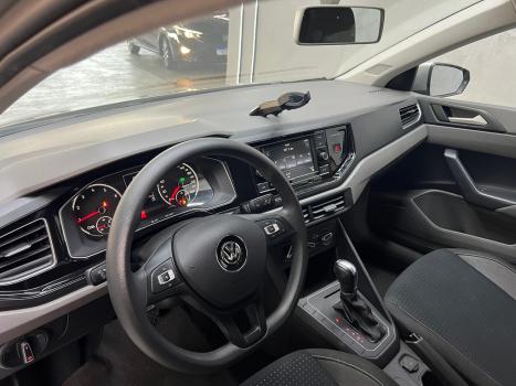 VOLKSWAGEN Virtus 1.0 4P 200 TSI FLEX COMFORTLINE AUTOMTICO, Foto 8