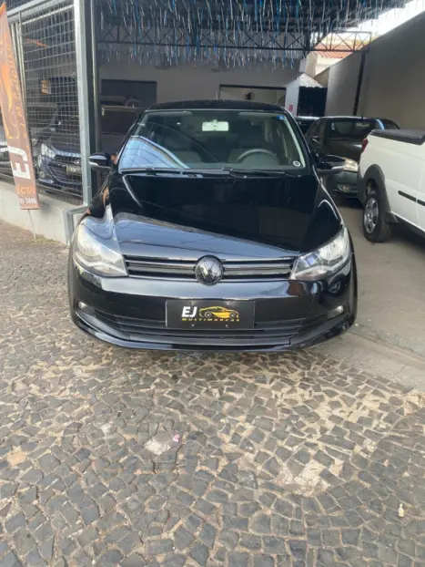 VOLKSWAGEN Voyage 1.6 4P COMFORTLINE FLEX, Foto 1