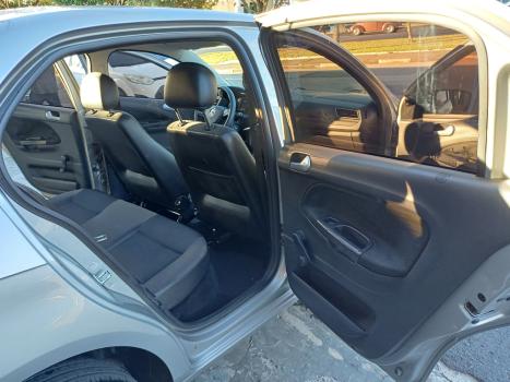 VOLKSWAGEN Voyage 1.6 4P TREND FLEX, Foto 12