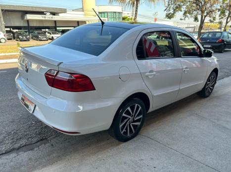 VOLKSWAGEN Voyage 1.6 4P FLEX, Foto 4