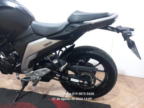 YAMAHA FZ 25 250 Fazer Flex , Foto 3