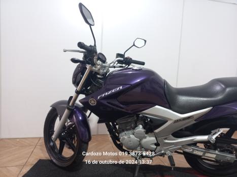 YAMAHA YS Fazer 250 , Foto 2