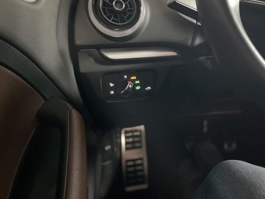 AUDI A3 Sedan - Foto