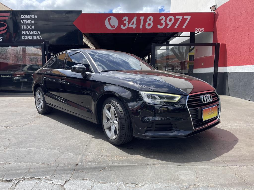 AUDI A3 Sedan - Foto