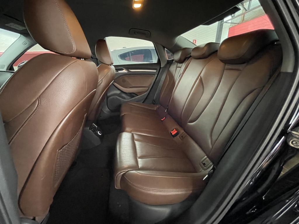 AUDI A3 Sedan - Foto