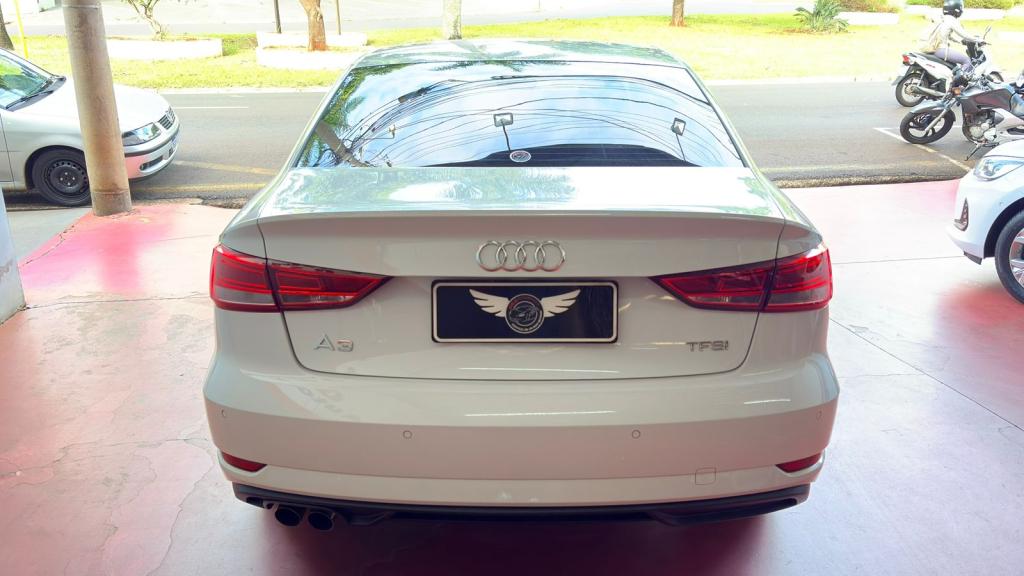 AUDI A3 Sedan - Foto