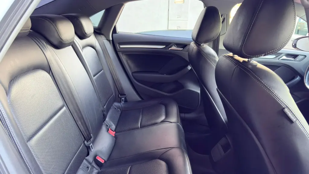 AUDI A3 Sedan - Foto