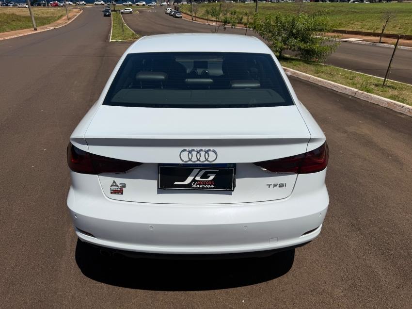 AUDI A3 Sedan - Foto