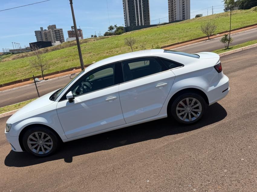 AUDI A3 Sedan - Foto