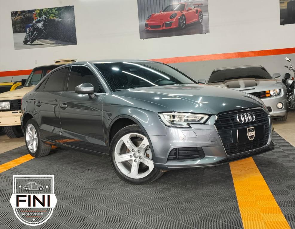 AUDI A3 Sedan