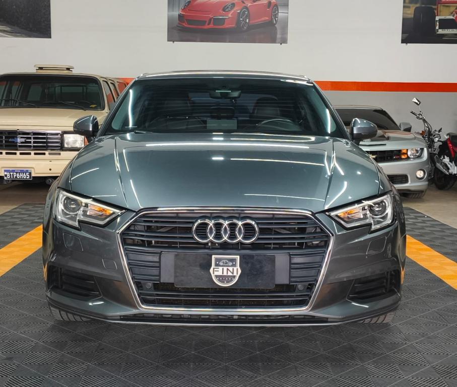 AUDI A3 Sedan - Foto