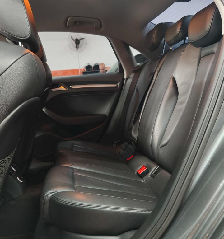 AUDI A3 Sedan - Foto