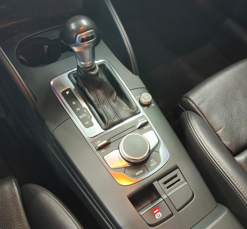 AUDI A3 Sedan - Foto