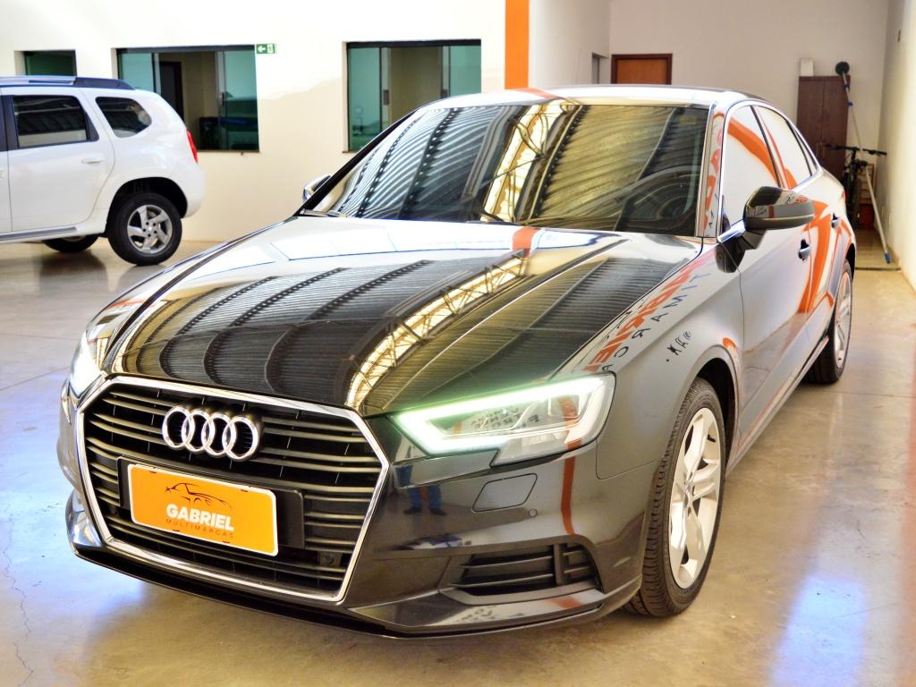 AUDI A3 Sedan - Foto